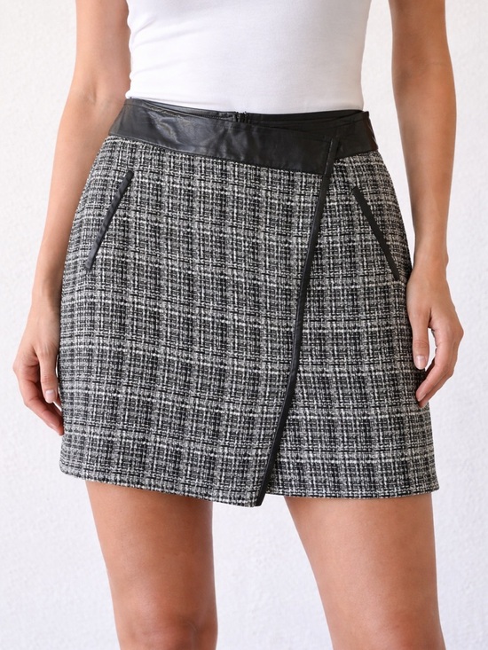 Outback Red Dresses & Skirts - OUTBACK RED Women’s Mini Skirt with Faux Leather Trim in Black & White